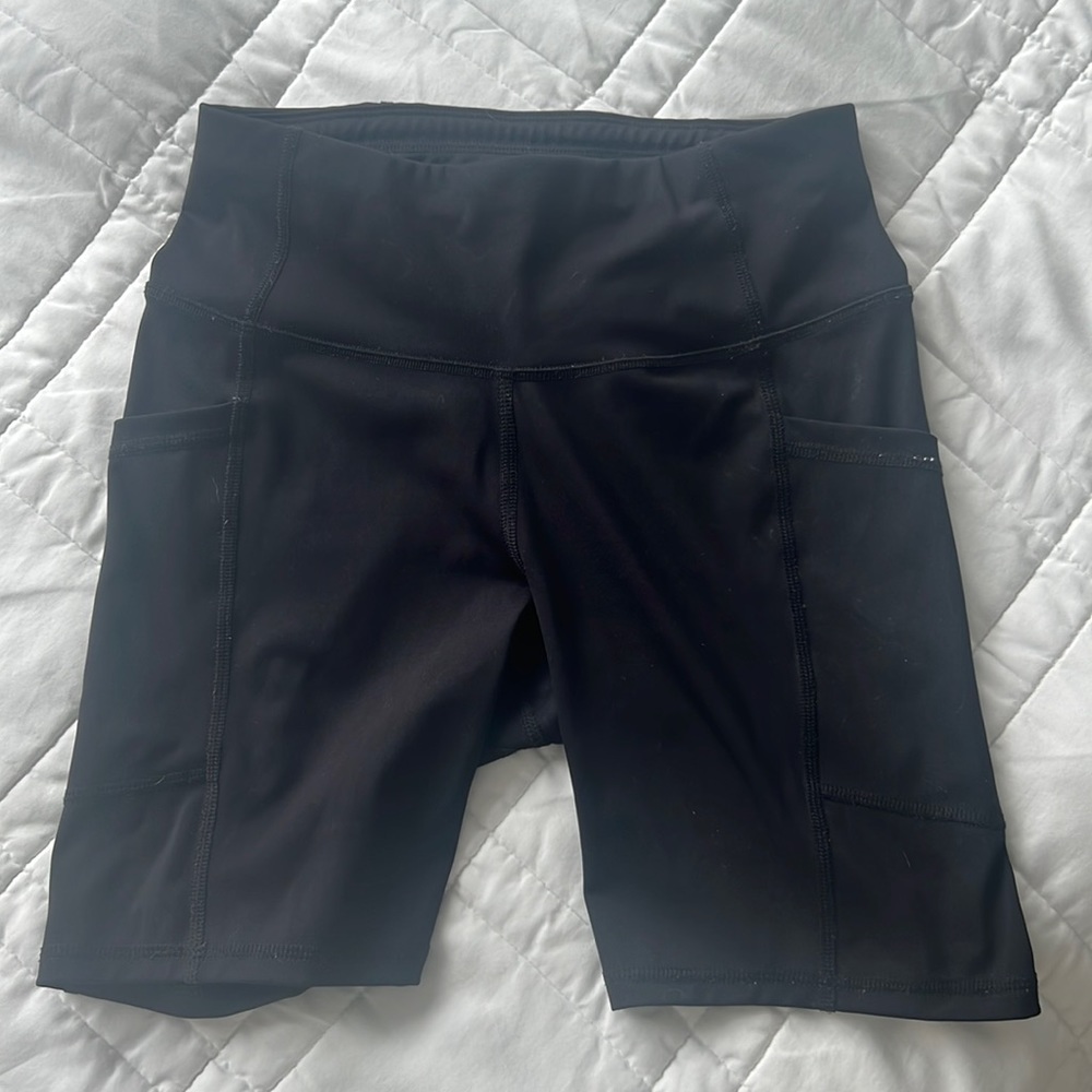 All In Motion 7” Black Bike Shorts w/ Pockets Size S (Used)